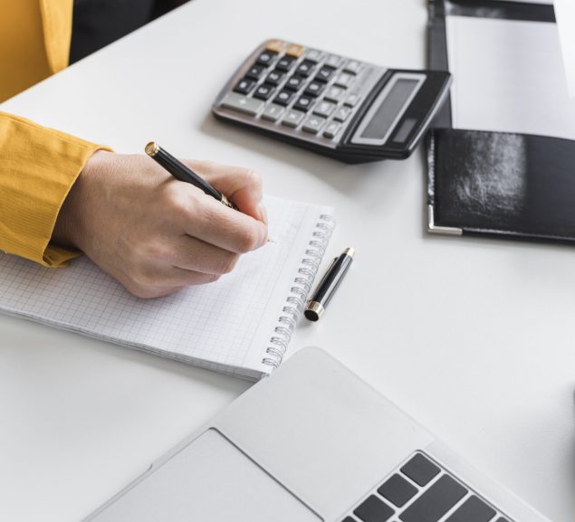 Werken in kantoor voor boekhouding